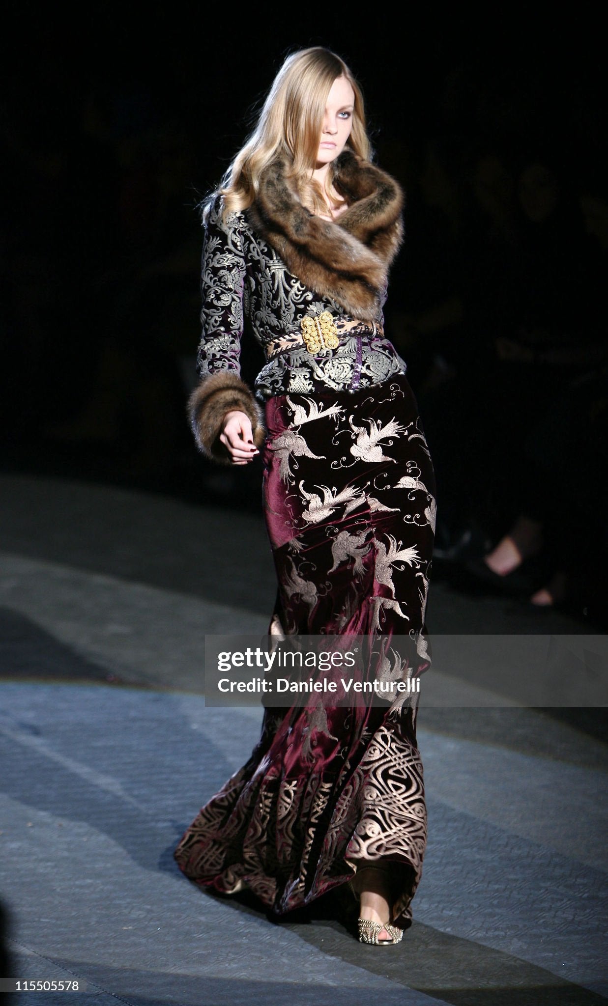 Roberto Cavalli Autumn/Winter 2006 gorgeous emerald green silk velvet gold pattern vest trimmed with chinchilla fur
