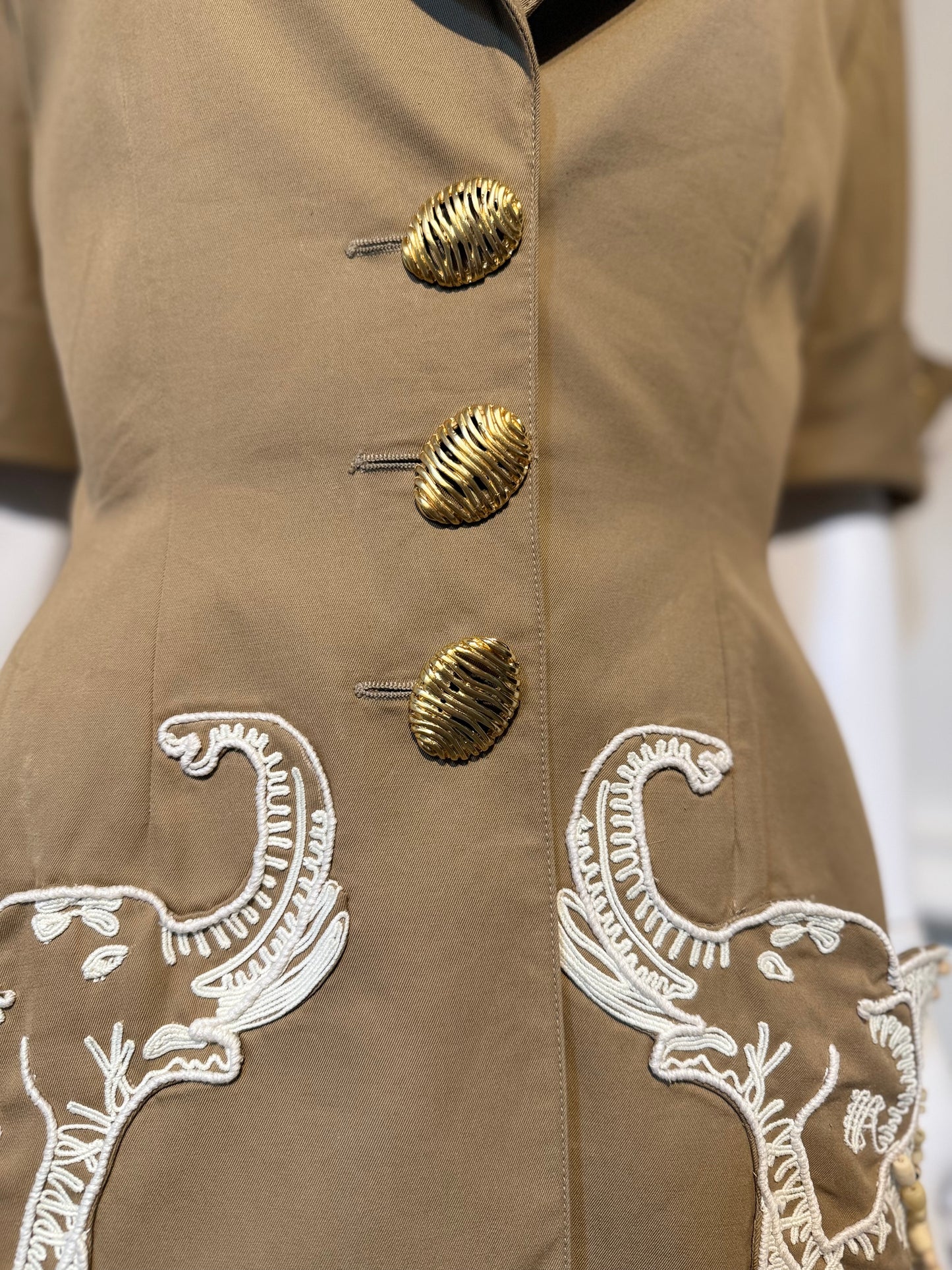 Vintage Valentino Garavani Spring/Summer 1993 amazing jacket beaded details embroidery