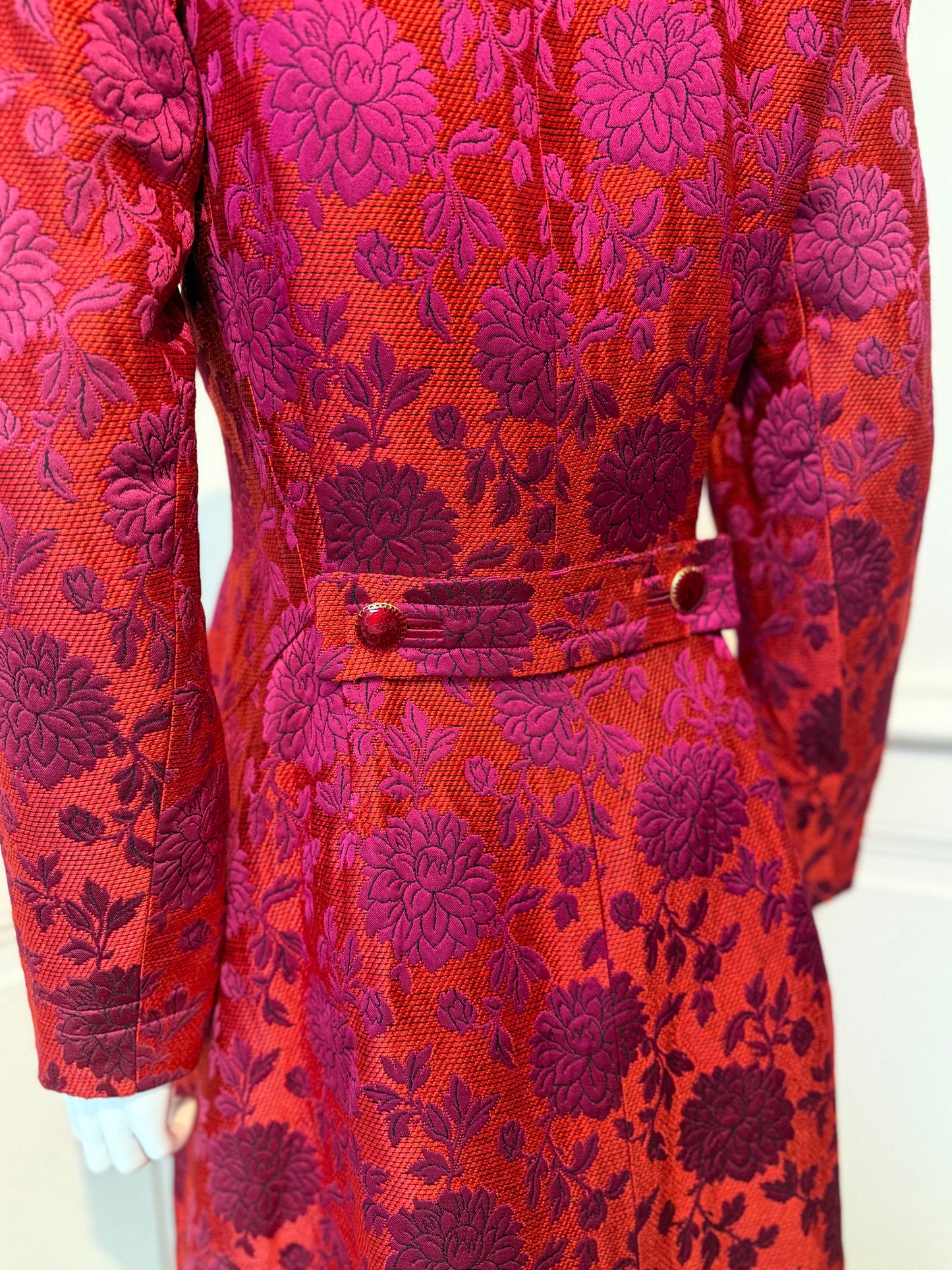 Documented Runway Yves Saint Laurent Rive Gauche AW 1992/1993 Runway brocade coat