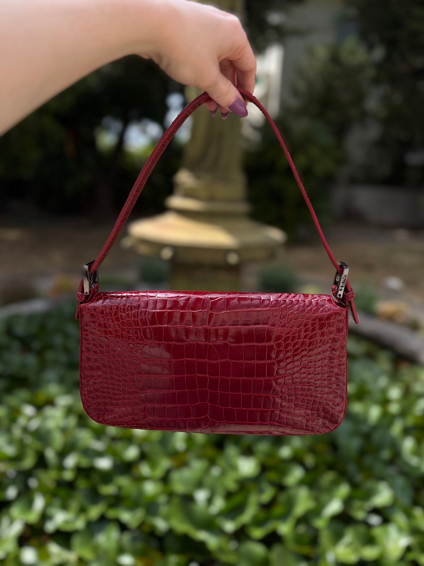 Rare exceptional vintage Fendi baguette in exotic crocodile skin dark red color🐊