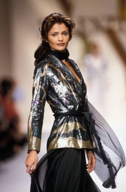 Rare Vintage Valentino Garavani AW 1993 Runway evening embroidered beaded jacket