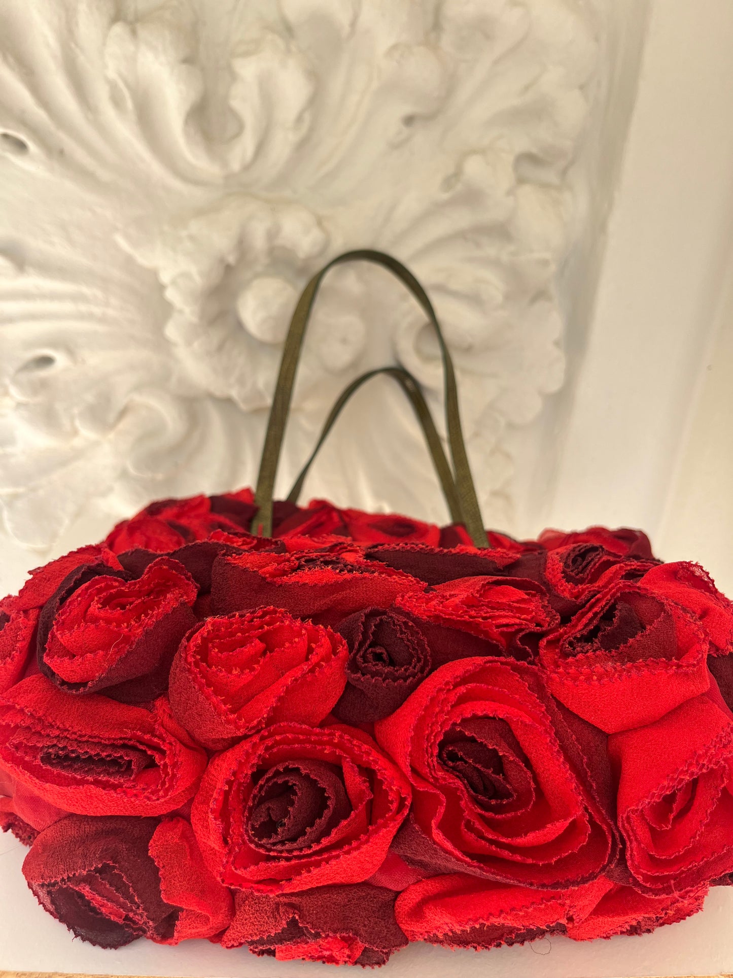 Valentino Garavani Fall-Winter 2000 Runway handbag roses