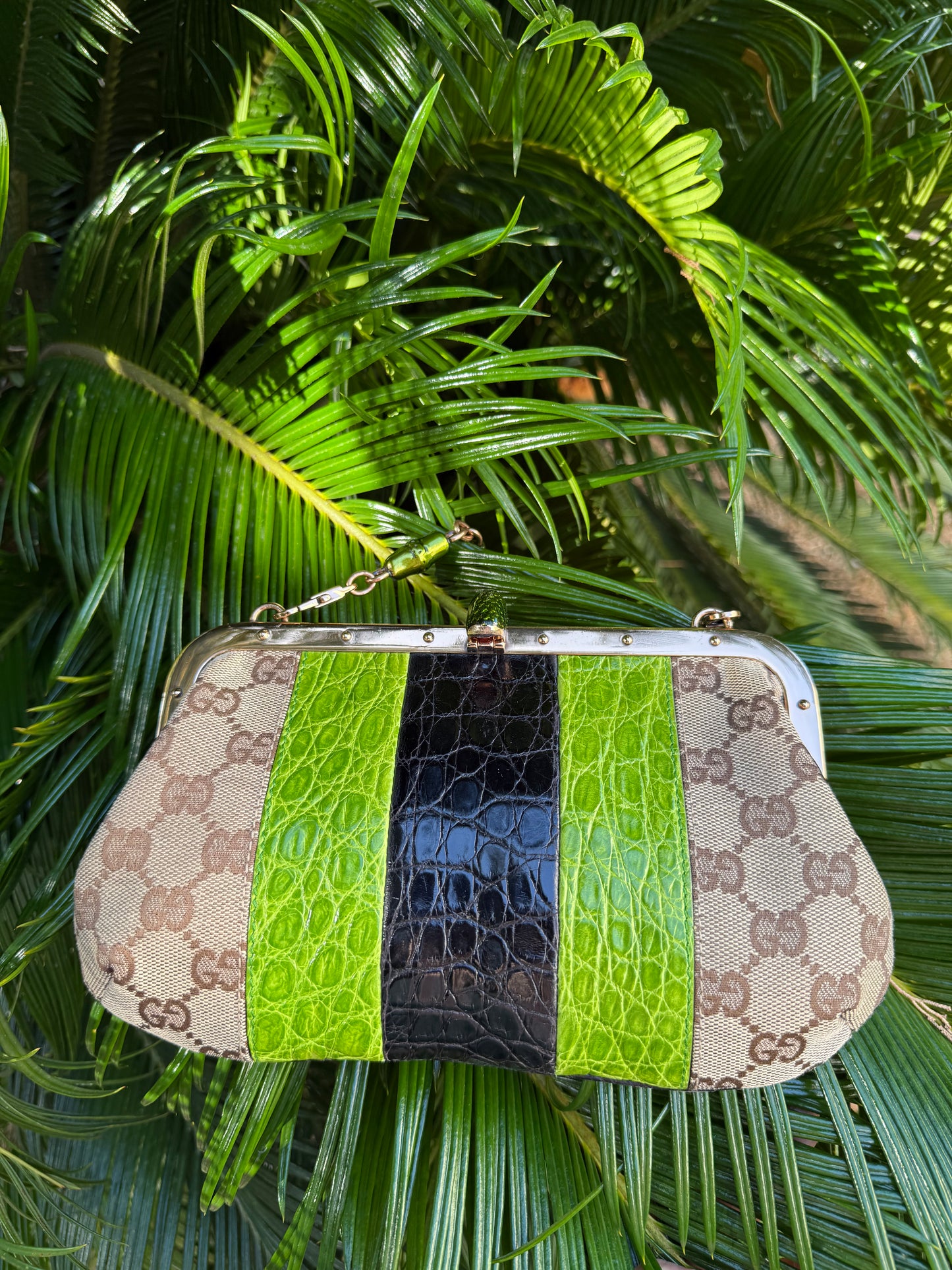 Rare Gucci Dragon clutch purse bag Runway SS 2004 by Tom Ford