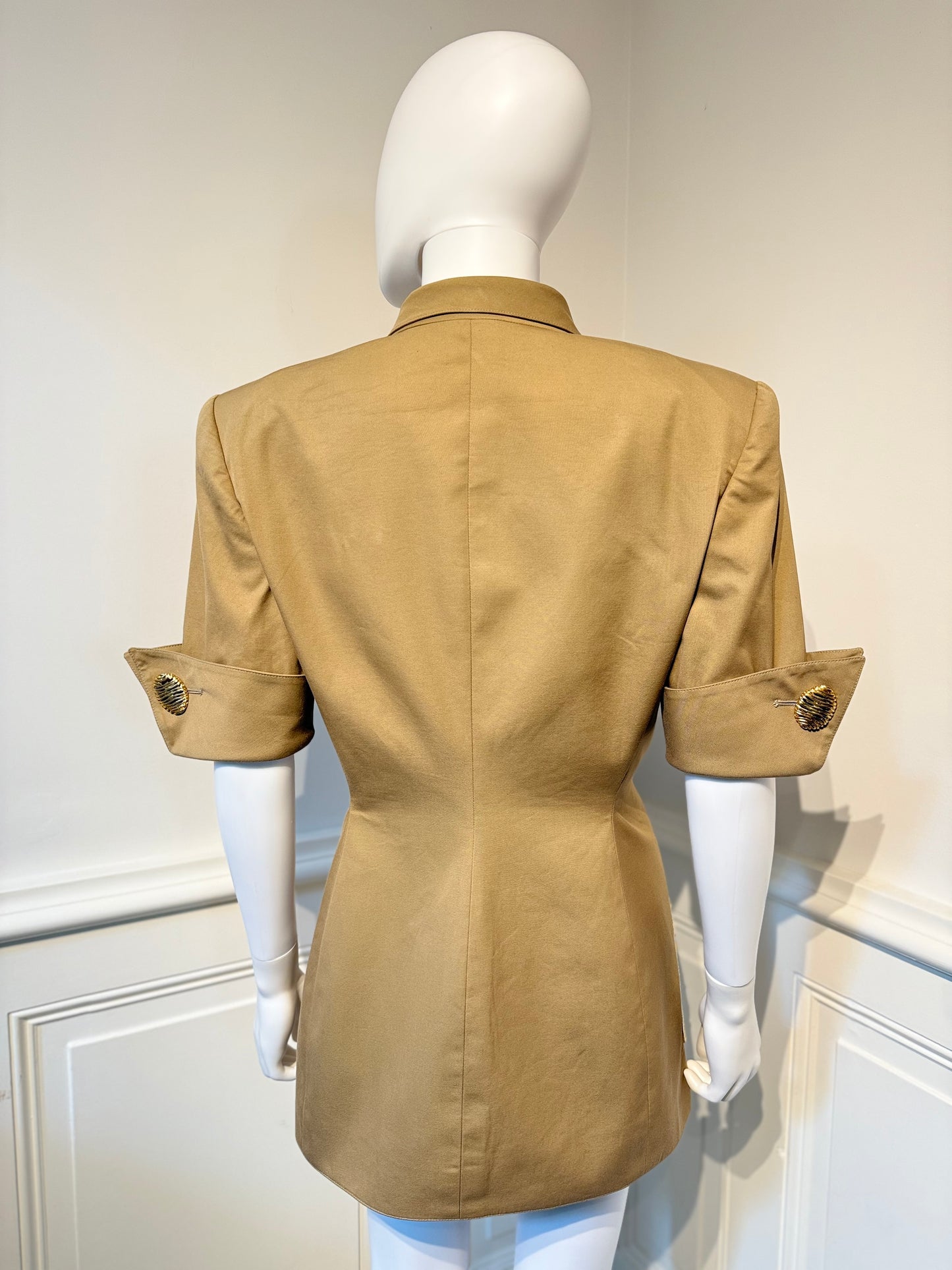 Vintage Valentino Garavani Spring/Summer 1993 amazing jacket beaded details embroidery
