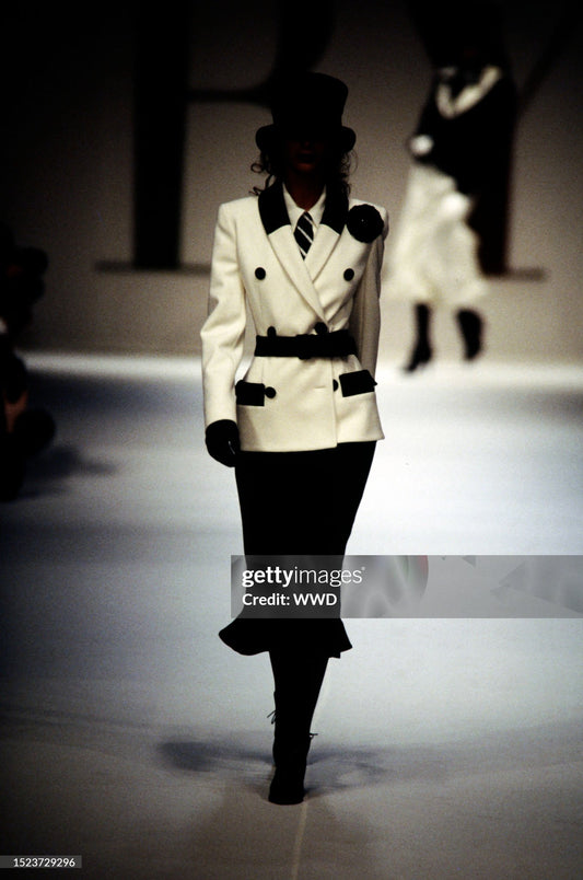 Documented Valentino Garavani Fall/Winter 1993 Runway ivory jacket Vintage new with tags