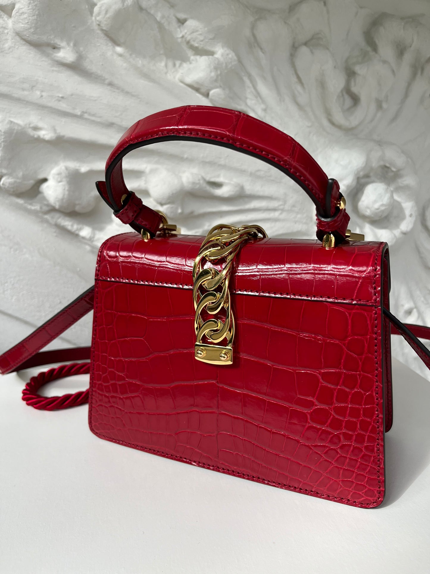 Gucci rare limited edition Pre-fall 2019 Sylvie chain Top handle crocodile leather handbag