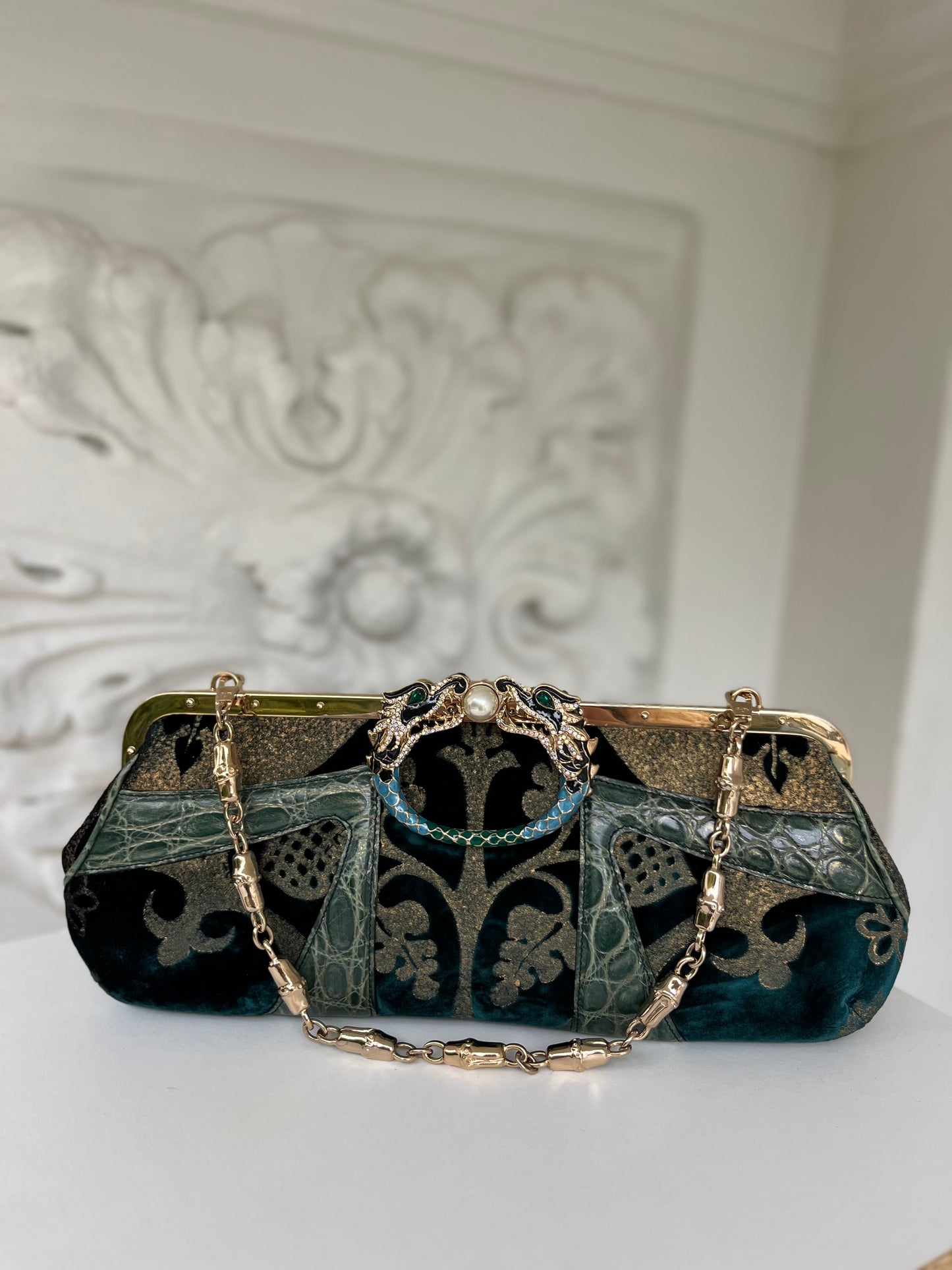 Iconic extremely rare Tom Ford for Gucci Damask « Dragon » purse clutch FW 2004