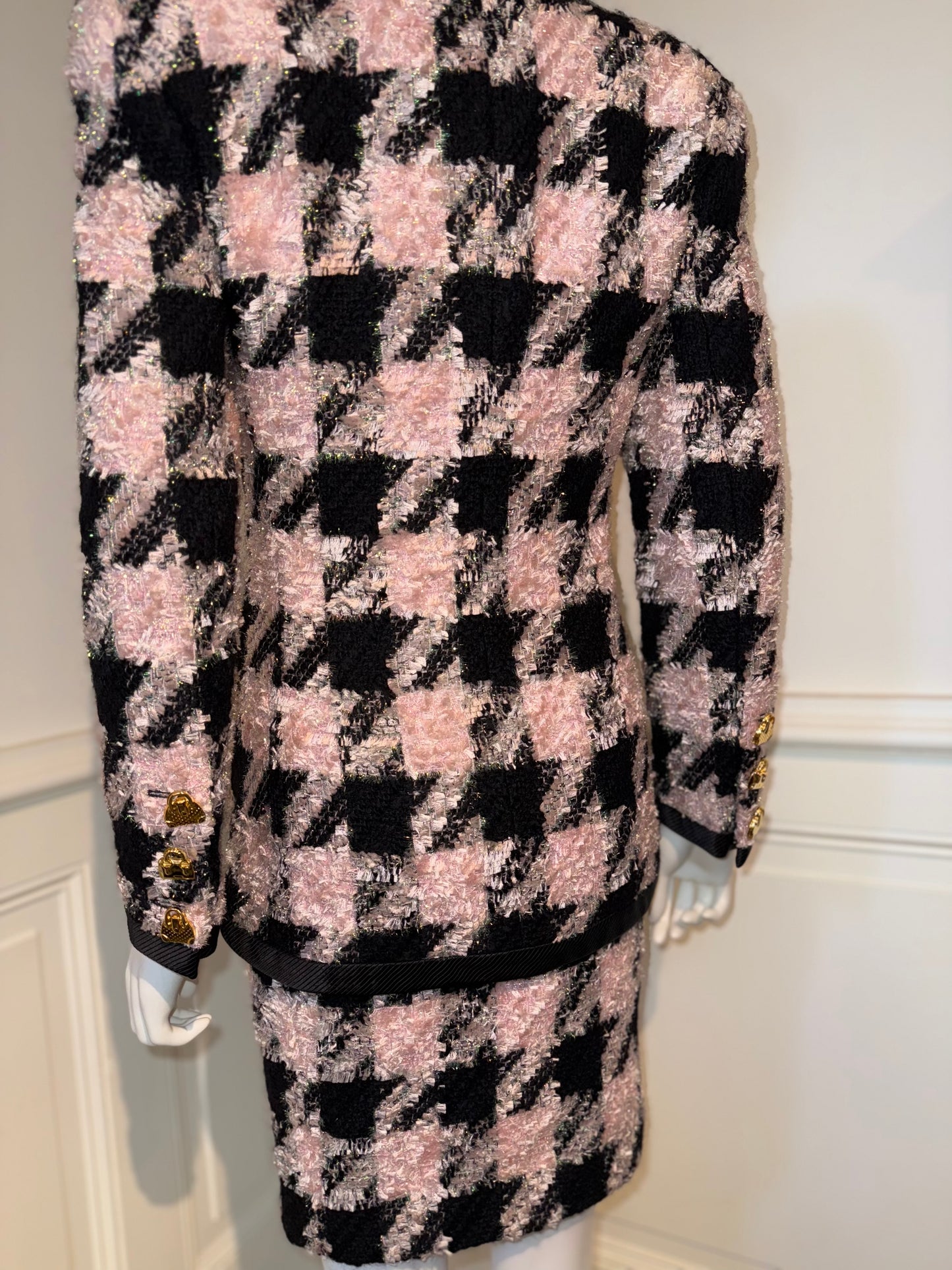 Iconic gorgeous vintage Escada by Margaretha Ley houndstooth skirt suit