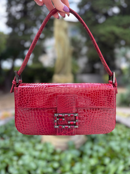 Rare exceptional vintage Fendi baguette in exotic crocodile skin dark red color🐊
