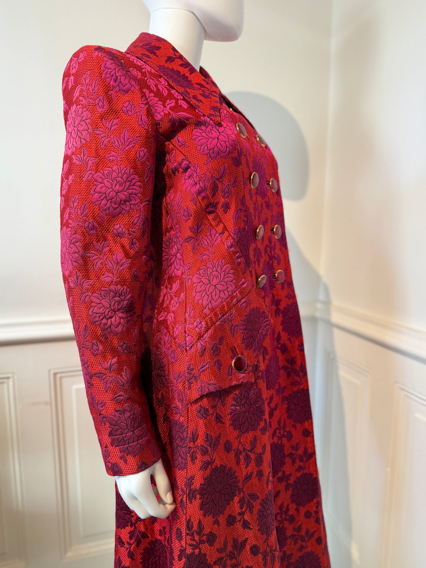 Documented Runway Yves Saint Laurent Rive Gauche AW 1992/1993 Runway brocade coat