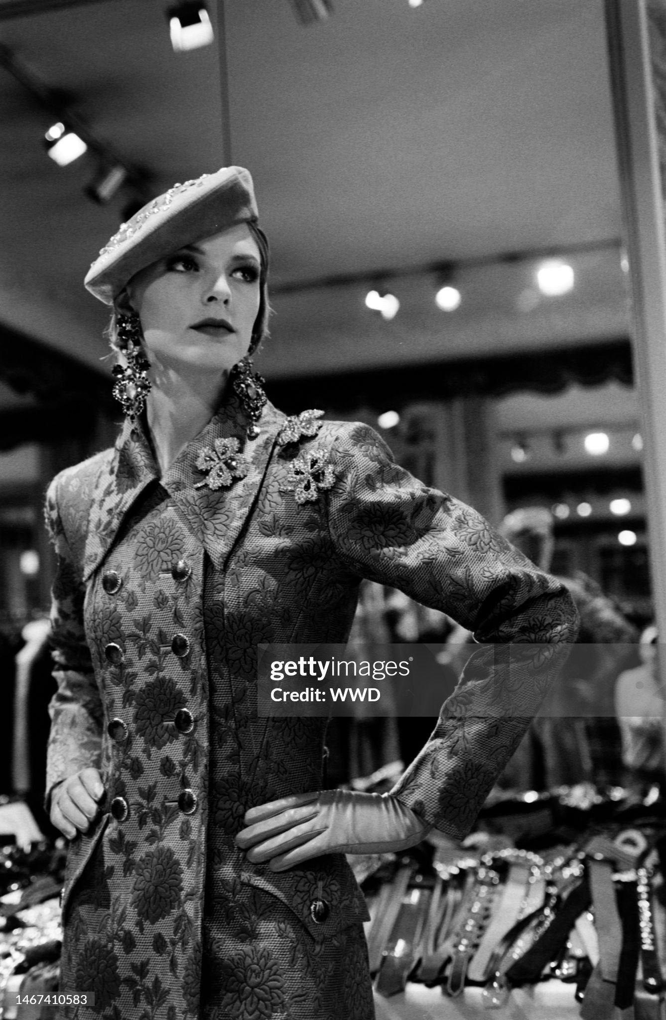 Documented Runway Yves Saint Laurent Rive Gauche AW 1992/1993 Runway brocade coat