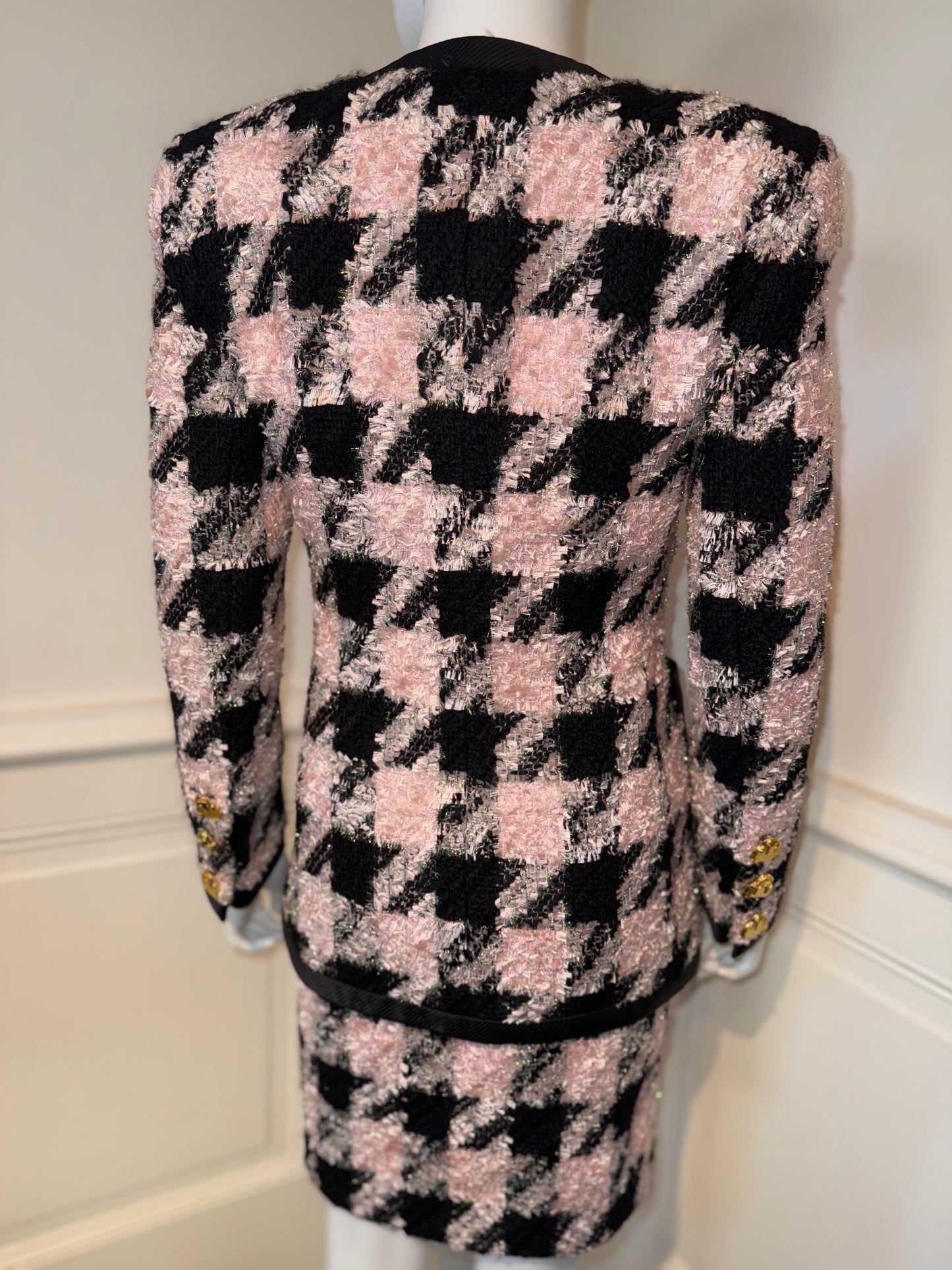Iconic gorgeous vintage Escada by Margaretha Ley houndstooth skirt suit