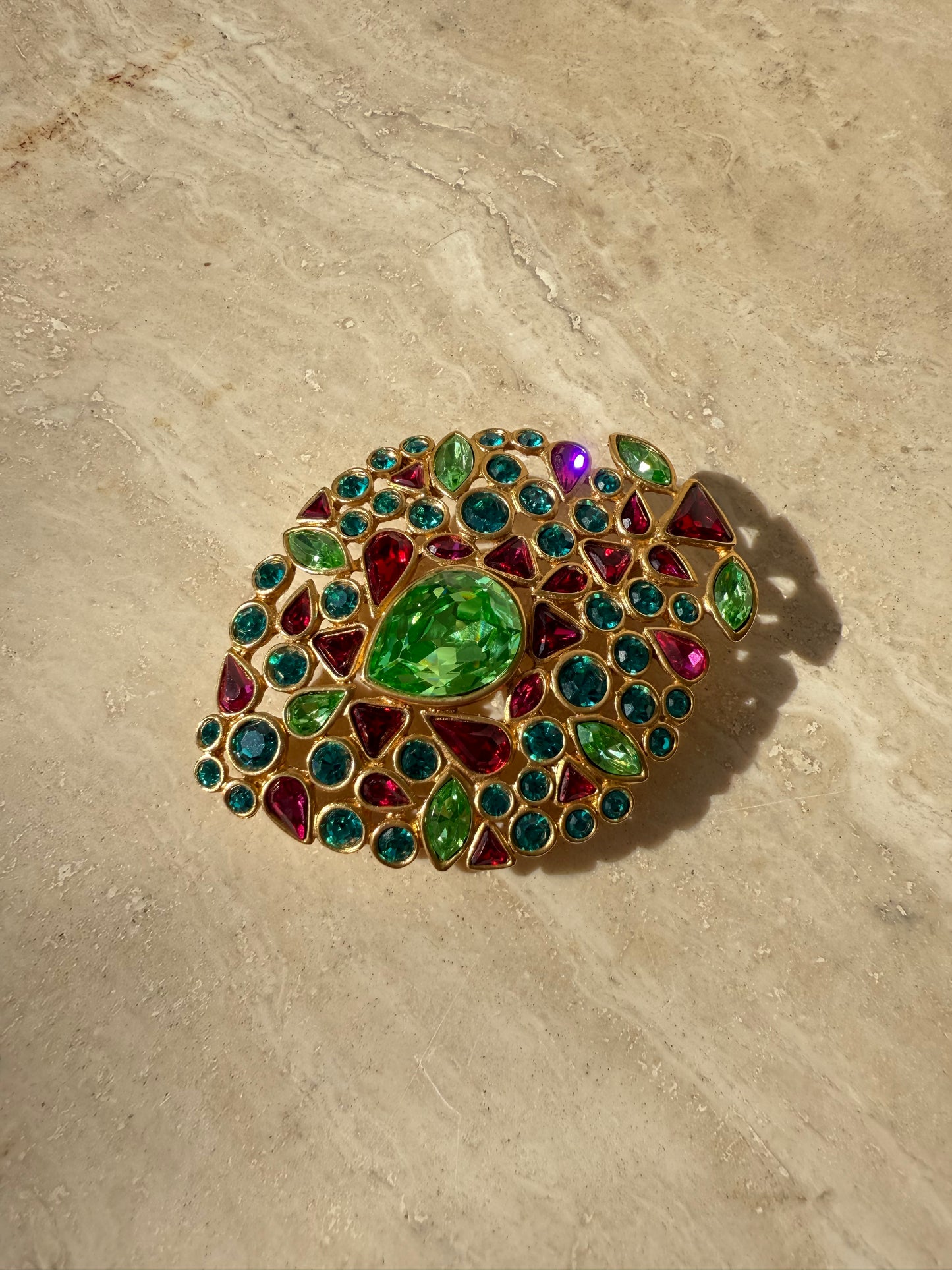 Rare Yves Saint Laurent broche/pendant