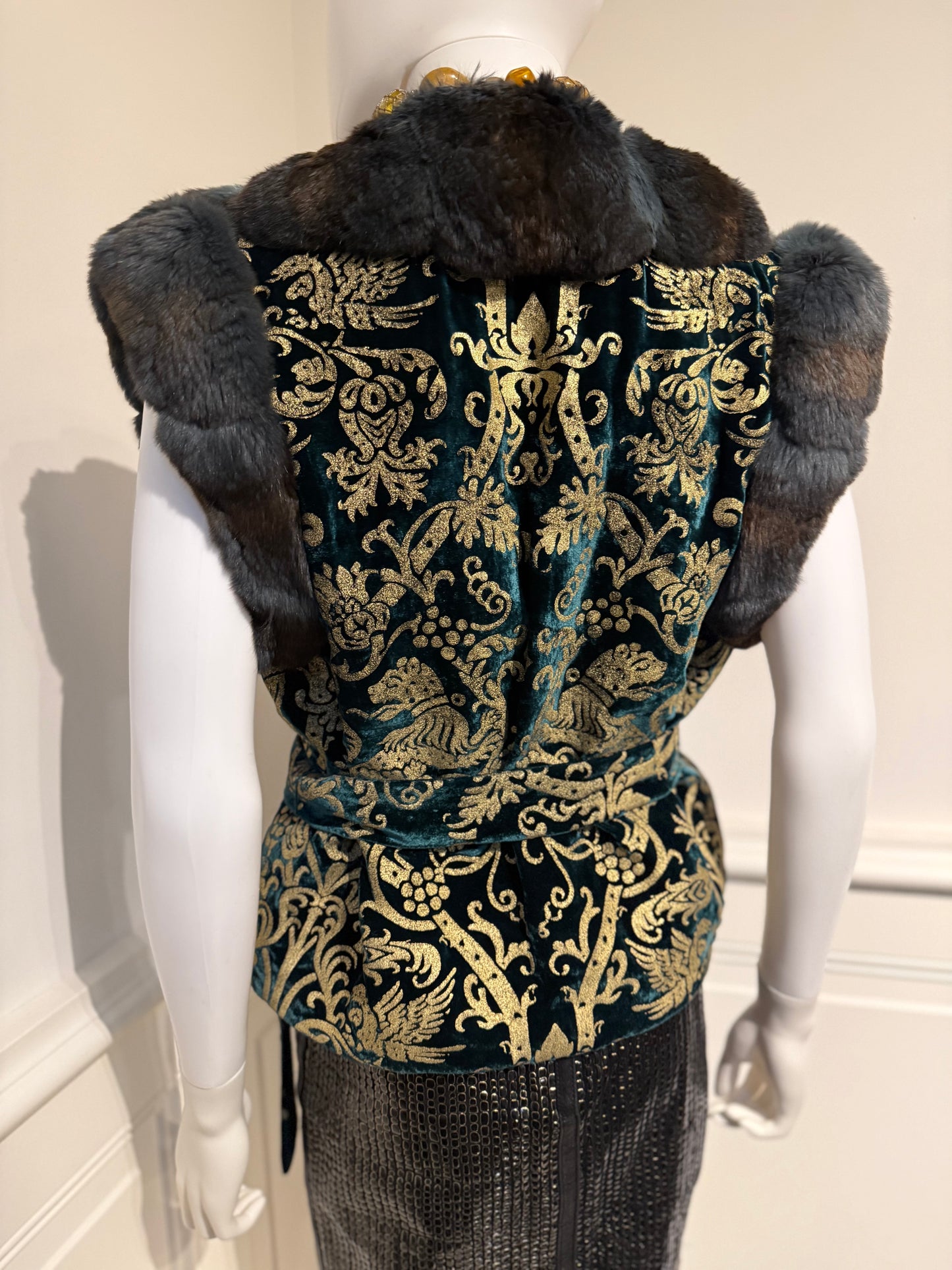 Roberto Cavalli Autumn/Winter 2006 gorgeous emerald green silk velvet gold pattern vest trimmed with chinchilla fur