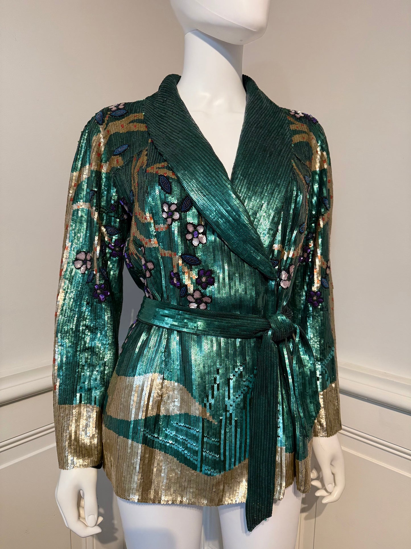 Rare Vintage Valentino Garavani AW 1993 Runway evening embroidered beaded jacket