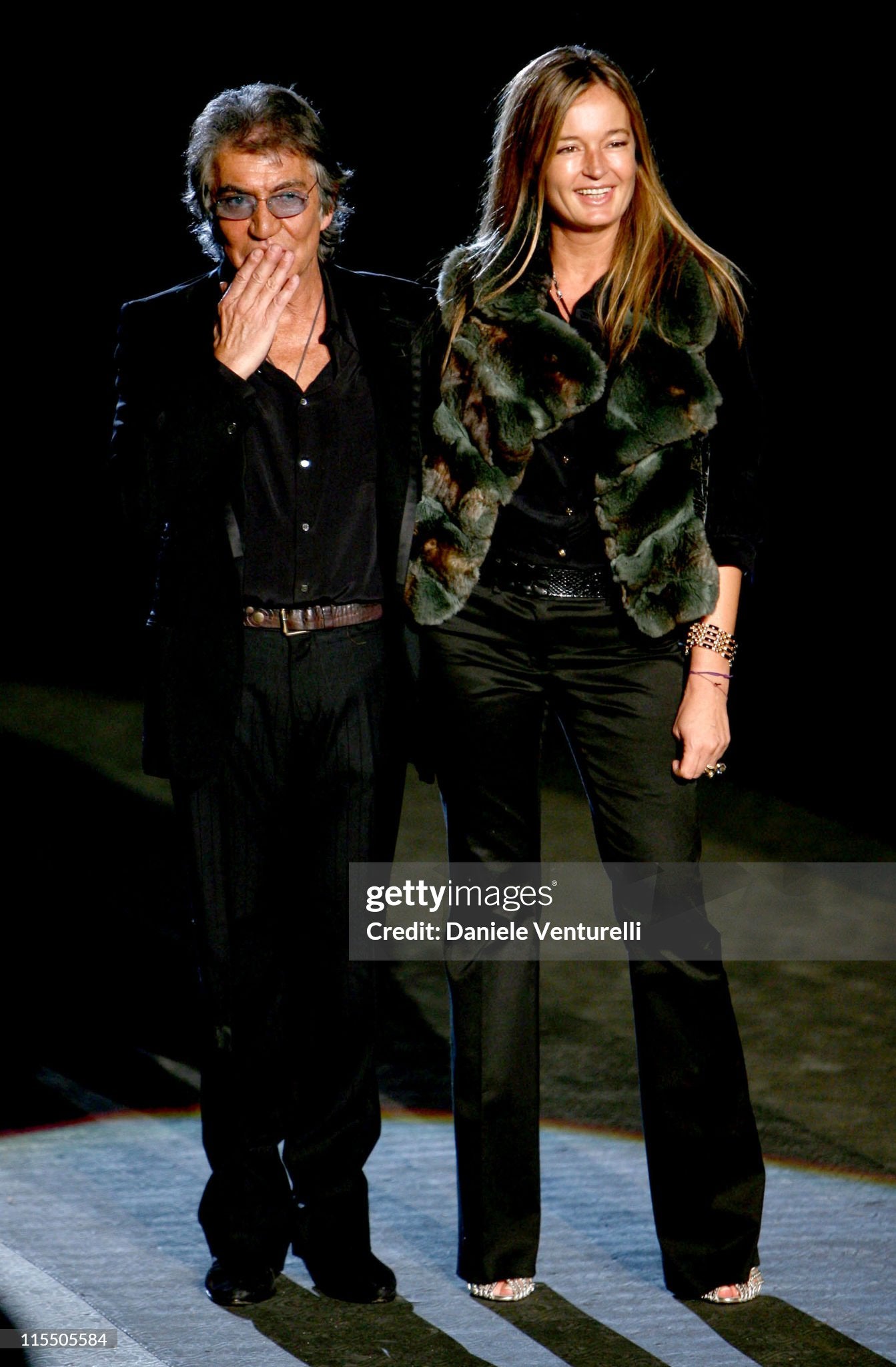 Roberto Cavalli Autumn/Winter 2006 gorgeous emerald green silk velvet gold pattern vest trimmed with chinchilla fur