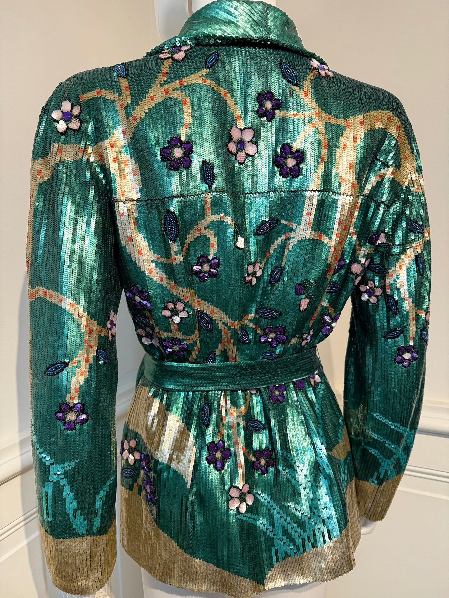 Rare Vintage Valentino Garavani AW 1993 Runway evening embroidered beaded jacket