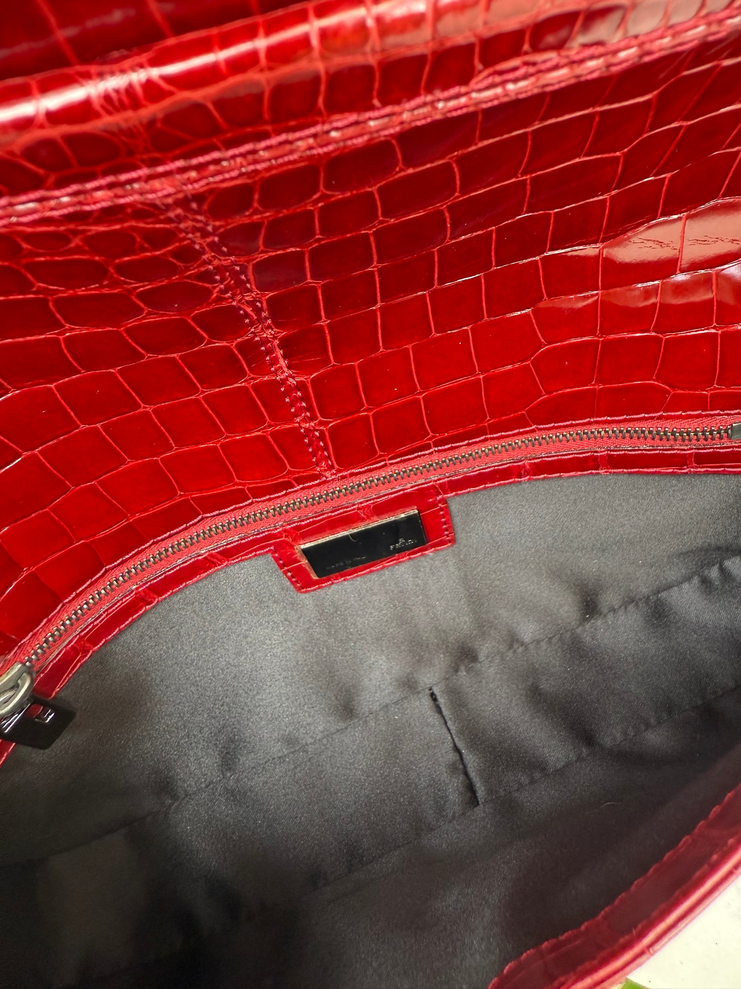 Rare exceptional vintage Fendi baguette in exotic crocodile skin dark red color🐊